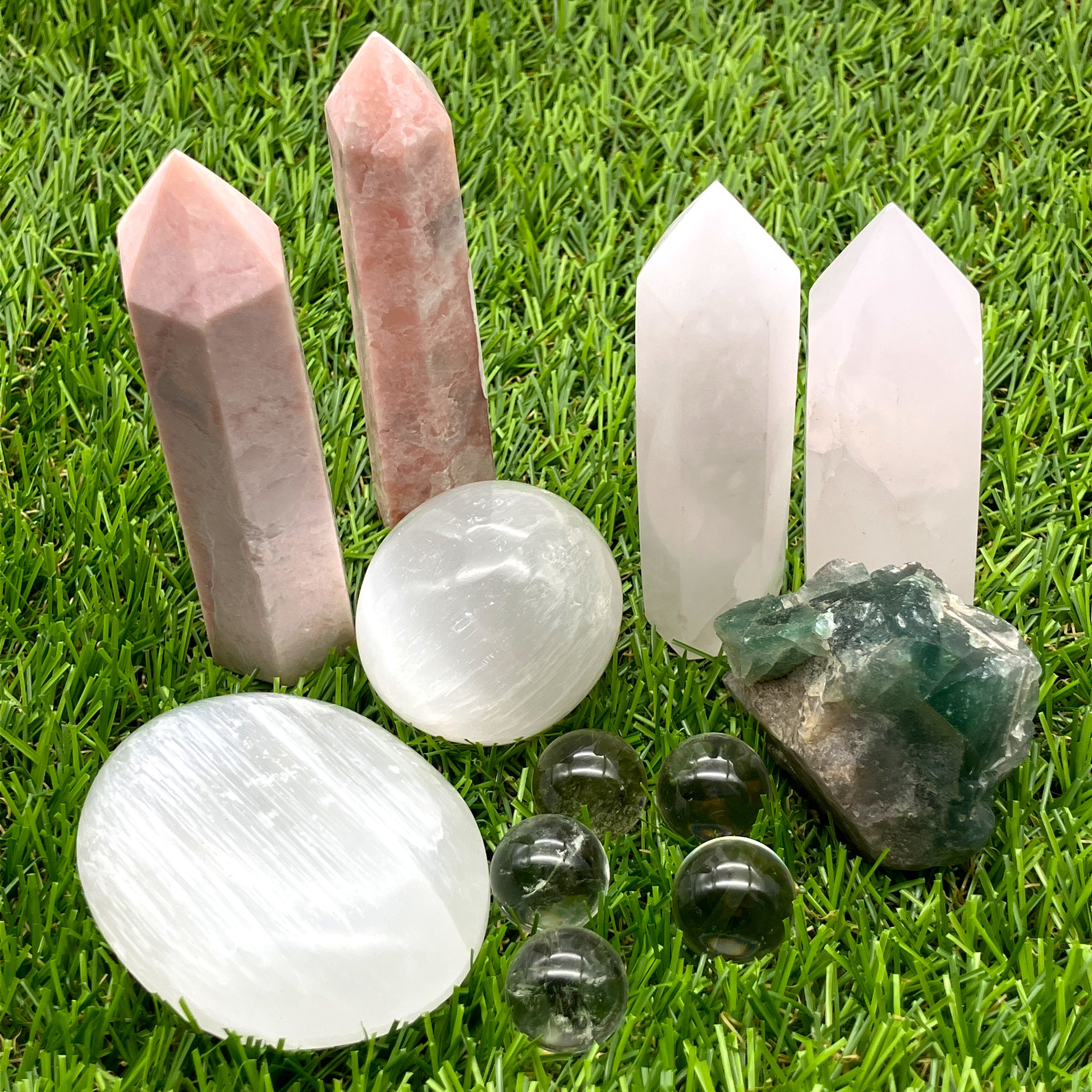 レムリアン水晶 | 天然石・パワーストーンの卸専門店【創業40年の